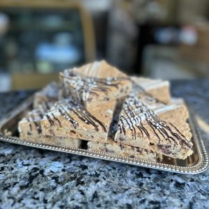 Pecan Blondie